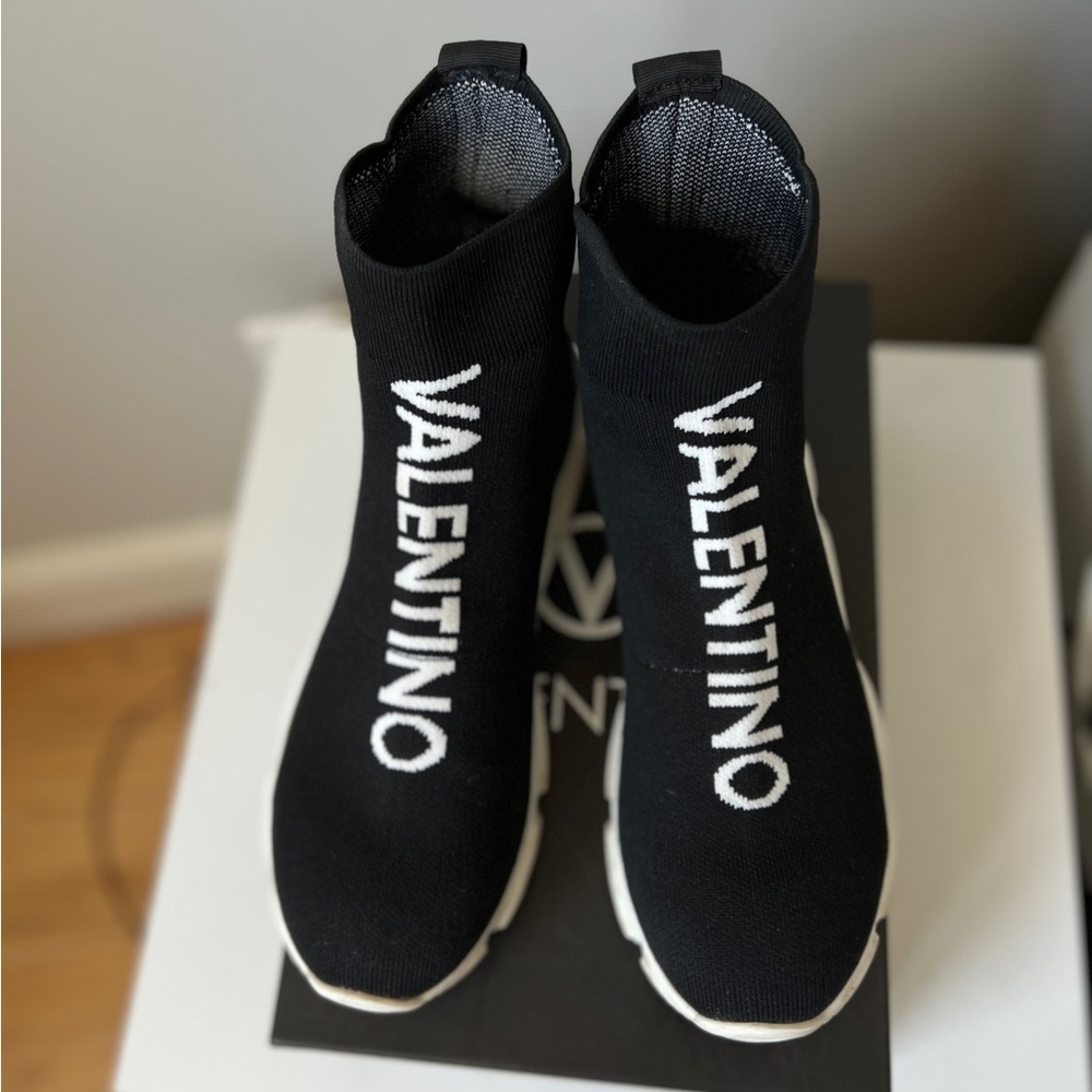 Authentic Mario Valentino Melissa Logo Sock Sneakers in Size 8 - Picture 4 of 13